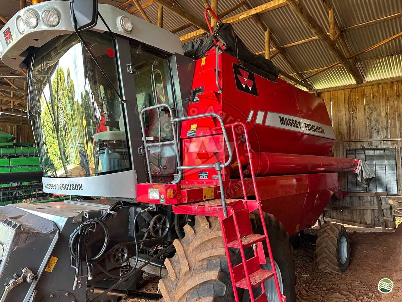 COLHEITADEIRA MASSEY FERGUSON MF 34 Atacado Agrisser VACARIA RIO GRANDE DO SUL RS
